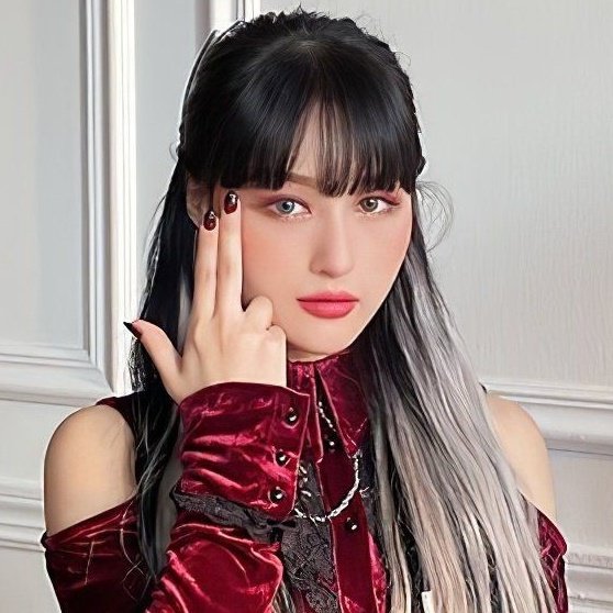 Lee Siyeon a wolf: thread