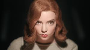 Visto el primero de Gambito de Dama. Debo decir que siento una tremenda decepción como jugador de ajedrez experimentado que soy.Amplio info con algún pequeño spoiler.