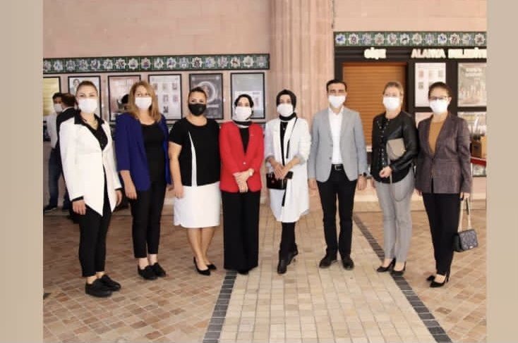 Gerçekleşen 6. Olağan İlçe Kadın Kolları Kongresinde güven tazeleyen İlçe Kadın Kolları Başkanımız Gülay Güvenç'e ve yönetimine başarılar diliyorum. Katılımlarıyla kongremizi onurlandıran Kıymetli misafirlerimize ve emeği geçen tüm akkadrolara teşekkürler 
#AkPartiAlanya