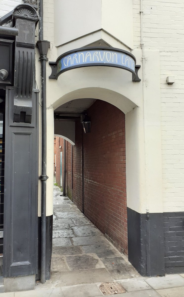 The smell of piss drove me back onto Mardol, and opposite is Carnarvon Lane which leads to Hill's Lane and Rowley's House.