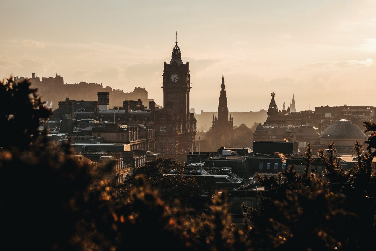 Edinburgh Gift Card tweet media