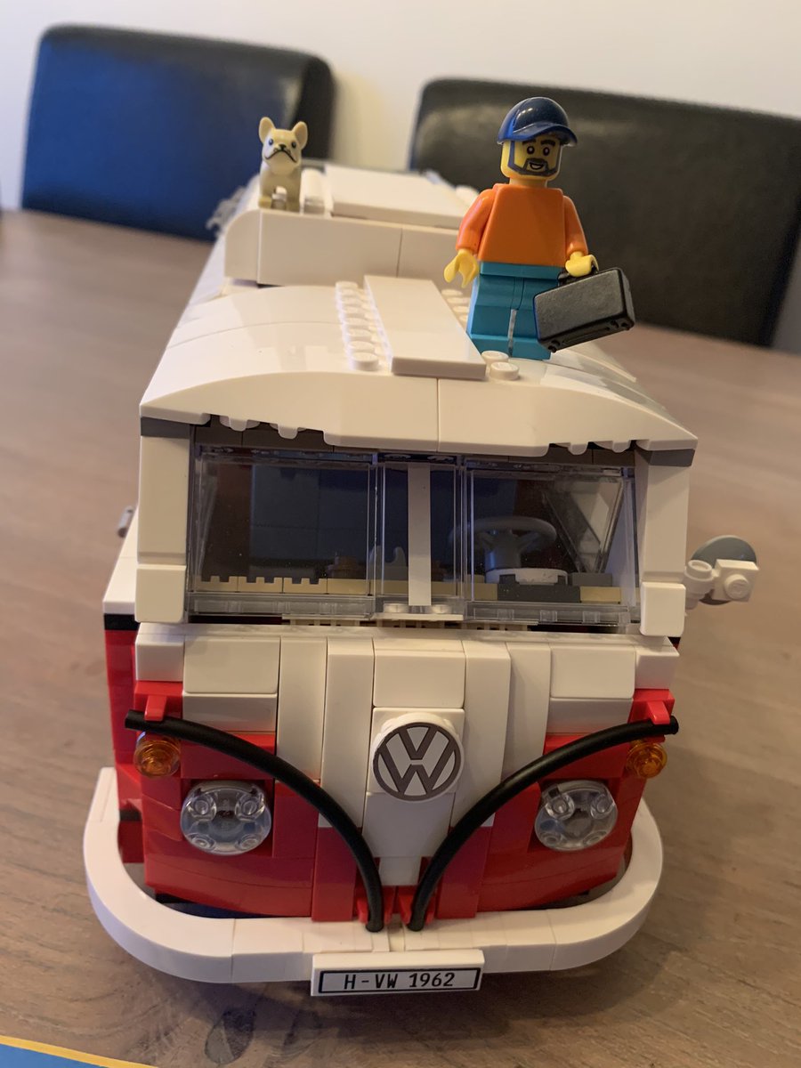 figtasticeduca1's tweet photo. #AllDone 😍 now I so wish I could go out with @bulldog_harry in the back on the open road in the #CamperVan #VW #FigtasticEducation #FiggyFigtastic #Lego #Building #SuperSaturday #LegoCreator #WhatToBuildNext https://t.co/J9Ln8aGhlz