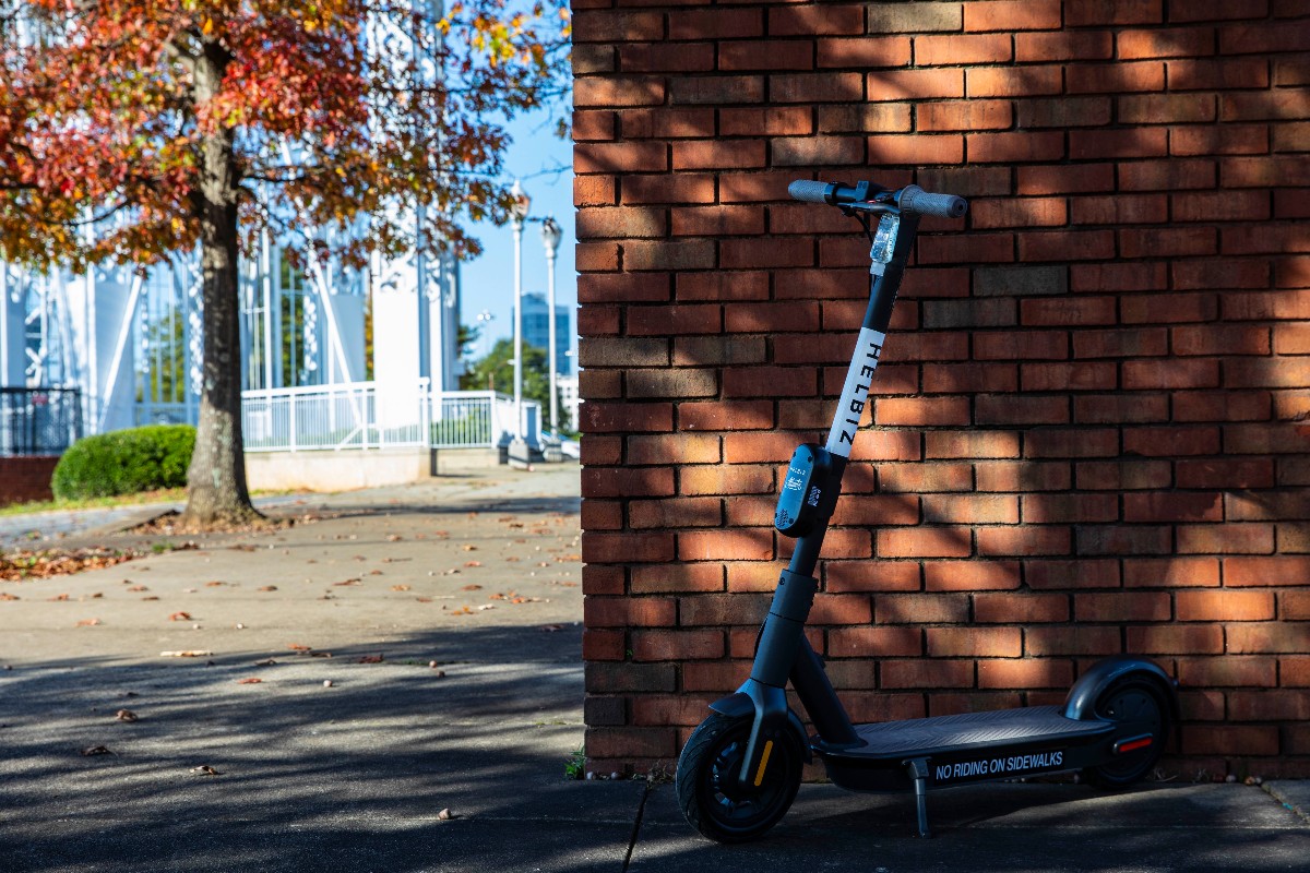 Helbiz's tweet photo. Spotted π - our #e-scooters roll out in #Atlanta today! Be one of the first to take them for a test ride ππ΄
#micromobility #atlanta #sustainablemobility #safetyfirst #micromobility #urbanmobility #sustainable #atlantatransportation #atlantalife #scooters https://t.co/q9DMYT29xB