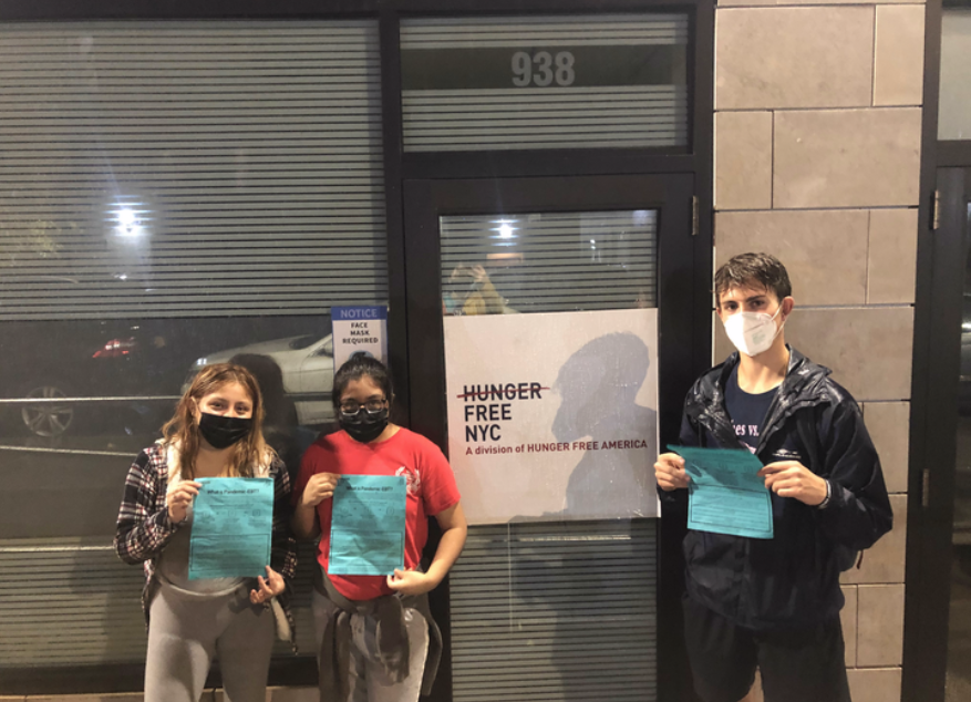 HungerFreeUSA's tweet photo. Canvas with #HungerFreeNYC on Monday! We will pass out flyers in #Bushwick and #CrownHeights to spread awareness about food resources.
Sign up online through our Volunteer Hub: https://t.co/I9kPZaNEjT
#HungerVolunteer #EndingHunger #NYCVolunteer #VolunteerNYC #Brooklyn https://t.co/6LjWFHbMi5