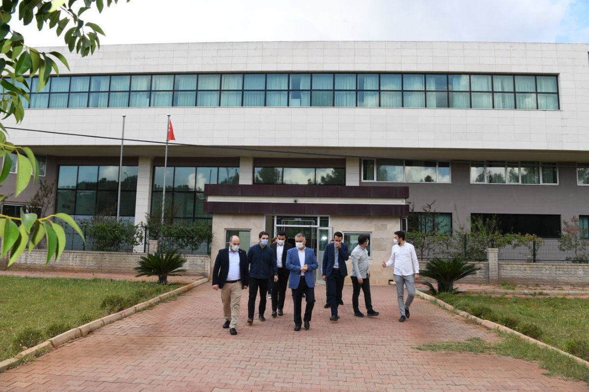 ersinyazici1's tweet photo. Türkiye Gençlik Vakfı Antalya Şubesi 'ni ziyaret ettik.

Geleceğimizin teminatı gençlerle ilgili planlanan projeler hakkında bilgi alışverişinde bulunduk. 

#Antalya
#TÜGVA
#Ziyaret https://t.co/7yWse4yBNO