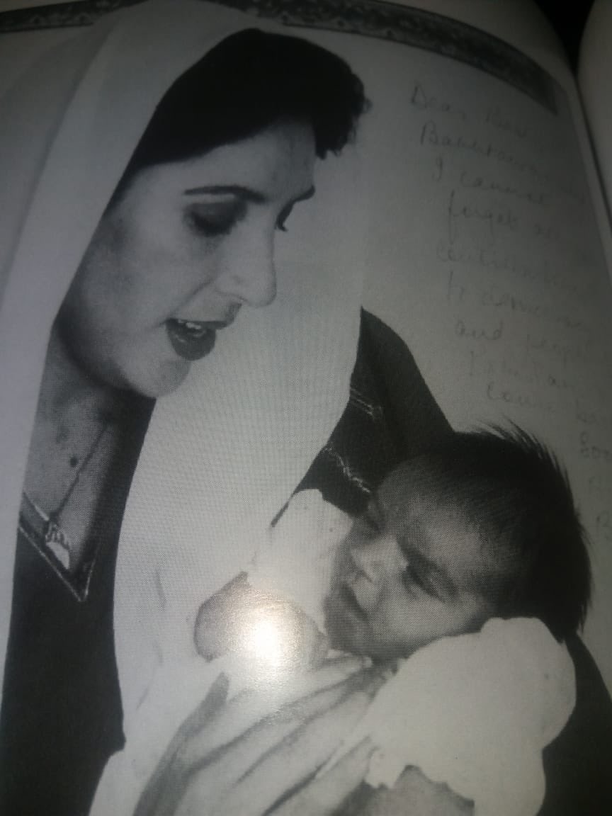 Wonderful surprise heartiest congratulations to dearest Itty <a href="/BakhtawarBZ/">Bakhtawar B-Zardari</a> <a href="/AseefaBZ/">Aseefa B Zardari</a> <a href="/BBhuttoZardari/">Bilawal Bhutto Zardari</a> <a href="/AAliZardari/">AsifAliZardari</a>