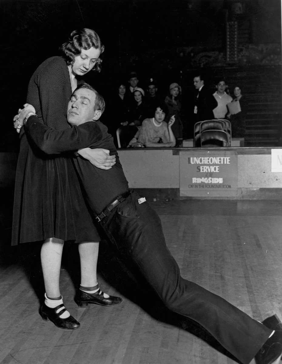 Фред астер и сид чарисс. Популярный в сша танец в 1920. Популярный в сша танец в 1920. Популярный в сша танец в 1920. Танцевальные марафоны в сша 1920-30-х.