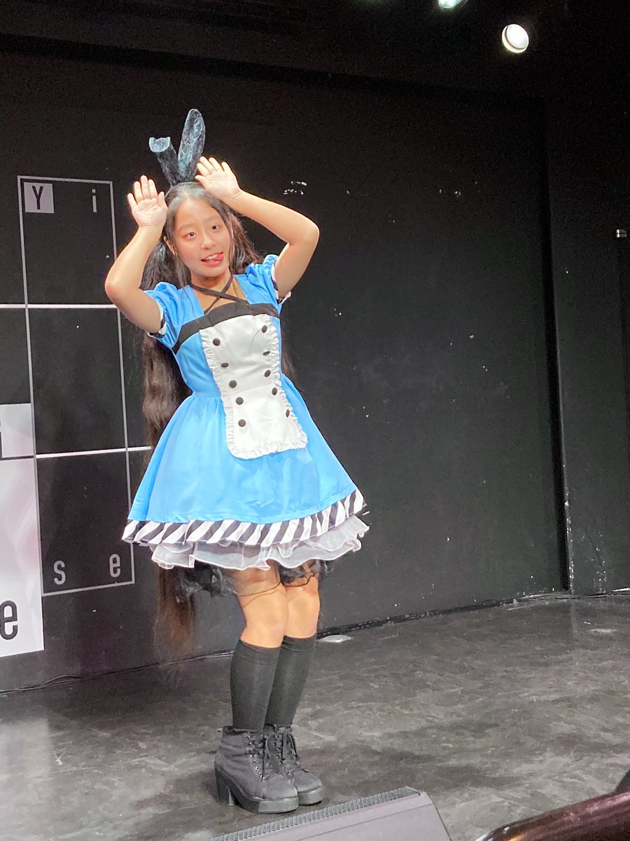 takakappa's tweet photo. 狐魂祭第2部終了！
ローズライナーで帰途へ。

今日は荷物削減のため、Kissデジを持って行かない選択。
iPhoneでどこまで撮れるか…
#狐魂祭 #vol_40
#Mihiro #み～にゃんず #mi_nyanz https://t.co/OpUSl3NmkY