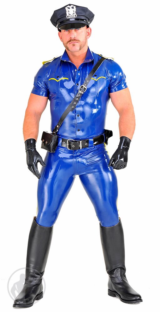invinciblerubbr's tweet photo. The Invincible logo represents quality craftmanship, premium materials and a commitment to providing all our customers with a top class product and service. #irubr #invinciblerubber #teaminvincible #workmanship #latexmaker #rubberexperts #rubberuniform https://t.co/XqSDF6732J https://t.co/tIMhXJDdBX
