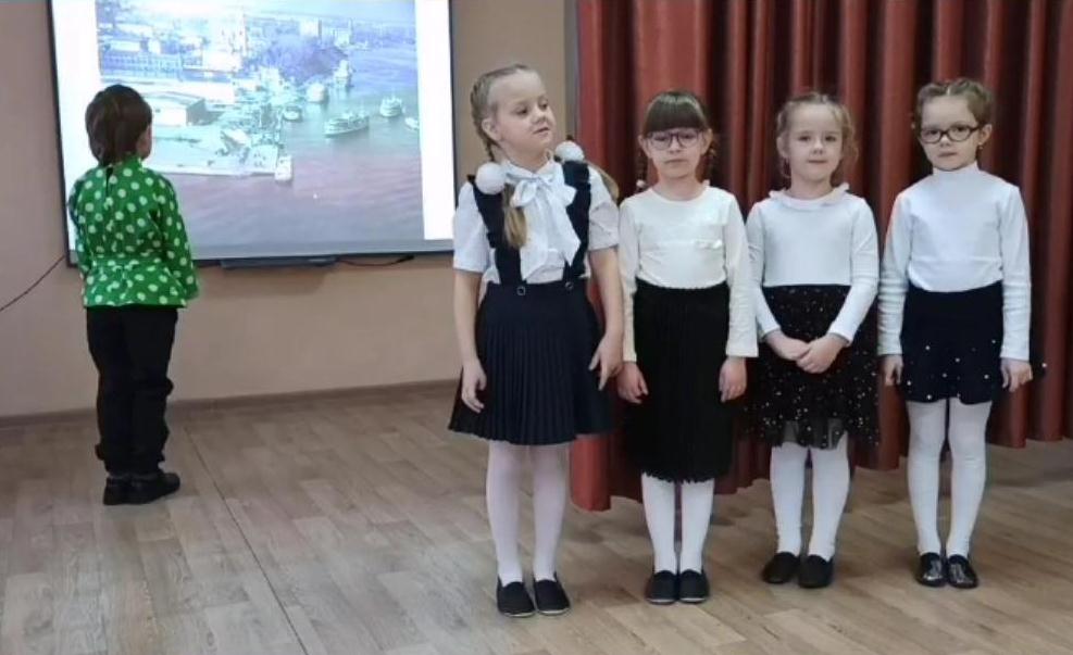 Дети подготовительной группы стали победителями IV областного конкурса исполнителей произведений А. А. Потехина "И вновь звучит Потехинское Слово!" в номинациях "Драматические отрывки" и “Лучшая коллективная работа". Молодцы! Так держать!