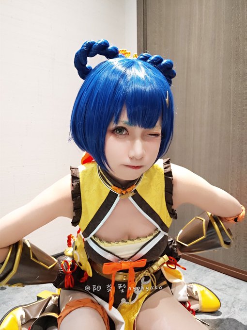 Twitterのコスプレ画像15