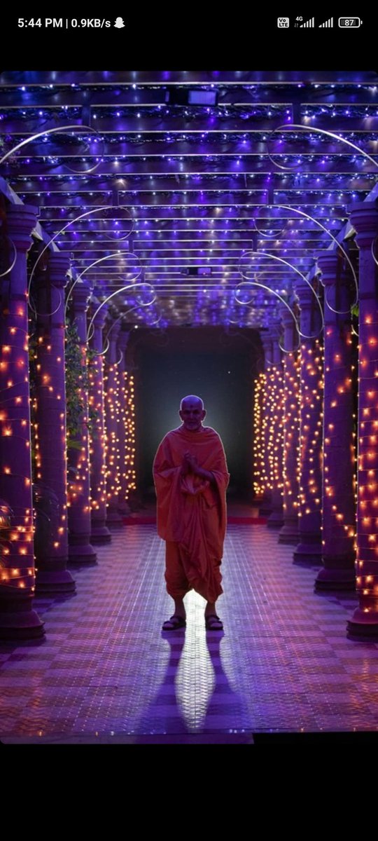 Jay_8086's tweet photo. Diwali Celebration with HH Mahant Swami Maharaj, Nenpur, India https://t.co/tjKVteBrpX https://t.co/hTB7myKBBN
@BAPS @BAPS_Youth https://t.co/VbObMEx1bZ