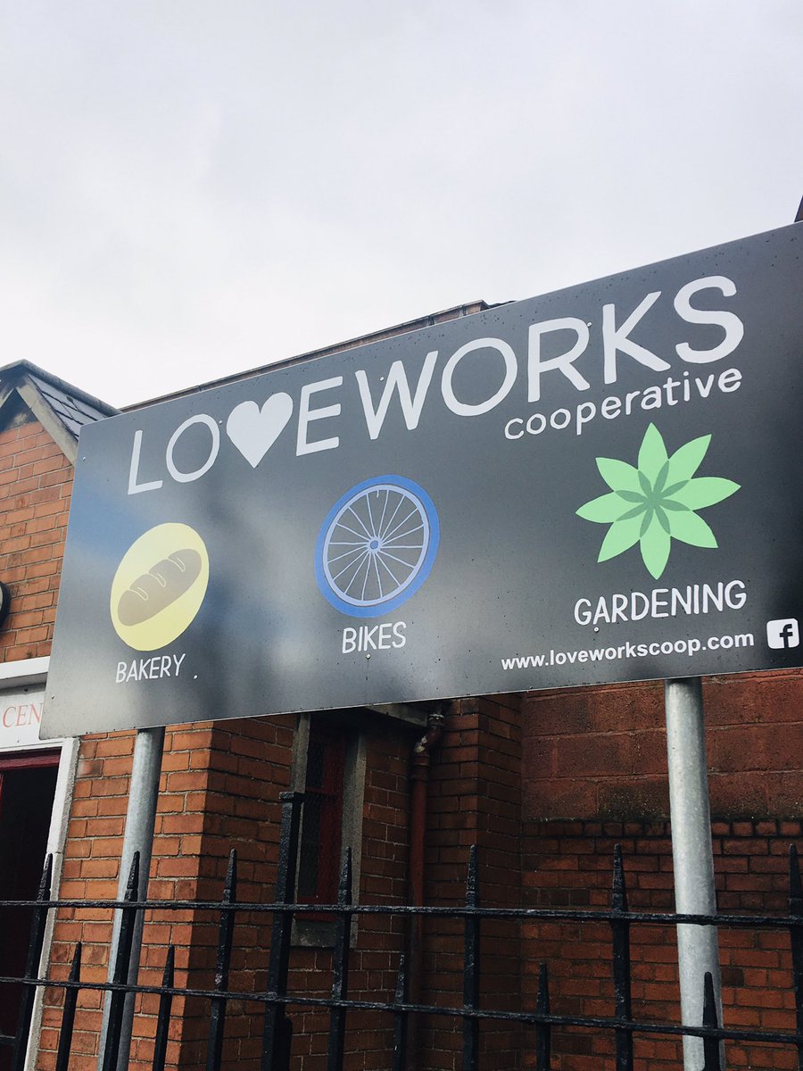 chrisspirit84's tweet photo. Busy #Saturday morning @loveworks_coop 🥖 🥯 🍞 @AntrimrRdBiz @NBelfasthour @WorksCoffee18 ☕️ 🧁🥮🍩🍮🥧🥠🥟 @fancycheeseco 🧀 #contactless #supportlocalbusiness #sourdough #jams #honey 🍯 @Waterworkspark1 #Jack #repair 🚲 #SaturdaySocial 🤗 @ChefGuineyWolf #NorthRules @socentni https://t.co/ShVVhu1hvN