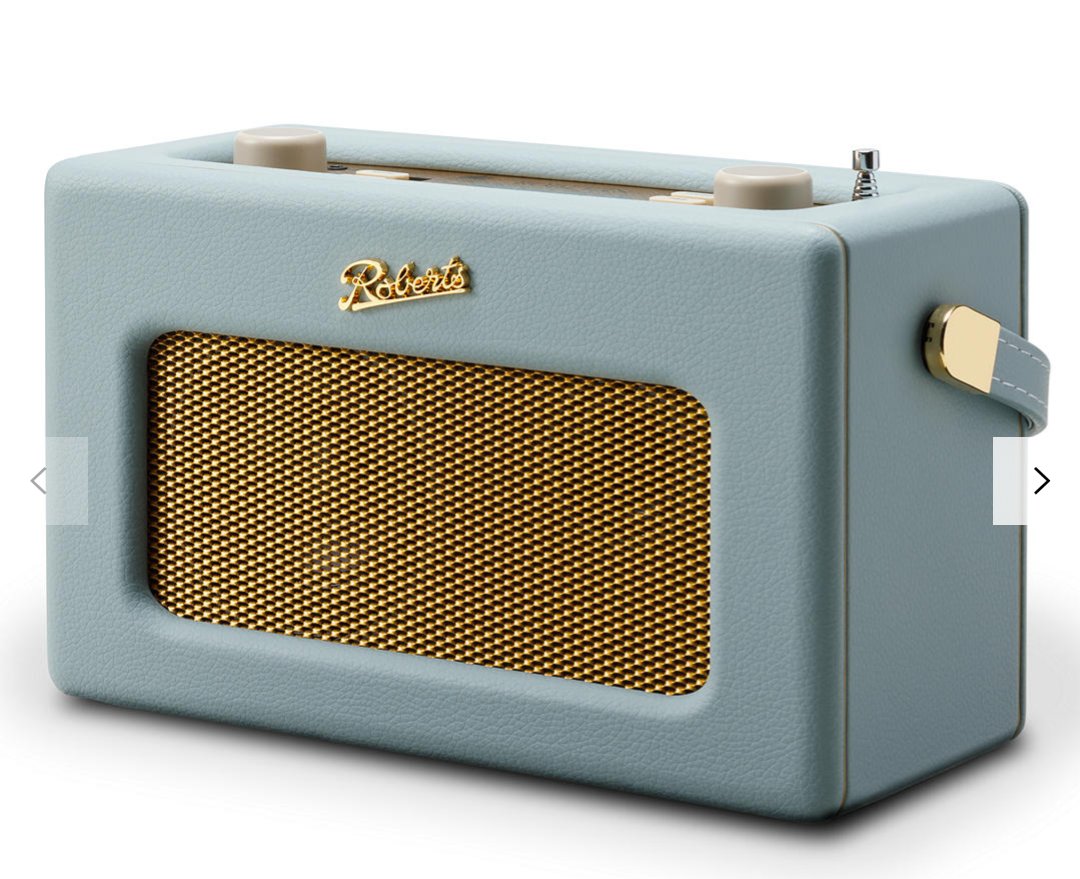 Bostock Stanley - Retro radioA delightful mixture of old and new with this radio. This looks sure to deliver results but may not offer much protection in the centre. Clearly high on quality throughout but pressure is on to get all parts working effectively.Tato's rating: 8/10