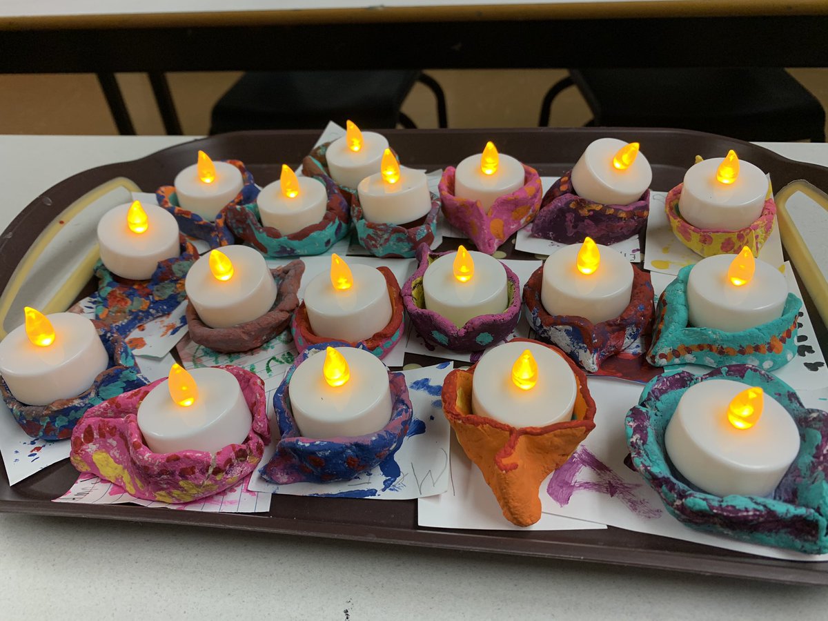 pamcampbell's tweet photo. Happy Diwali! The Primary/Ones created their own diya to celebrate the Festival of Lights. @ChebuctoH #HappyDiwali2020 https://t.co/FtAW4NkshJ