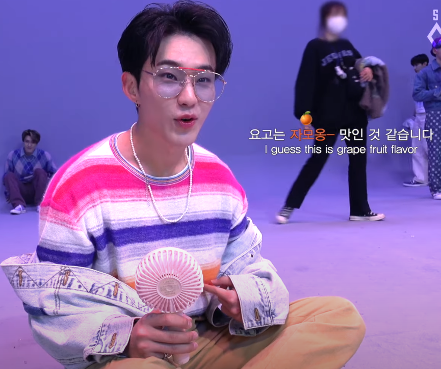 _tillthetop's tweet photo. 자몽은 무슨 내가 자바먹는다 https://t.co/CztxTloR0X