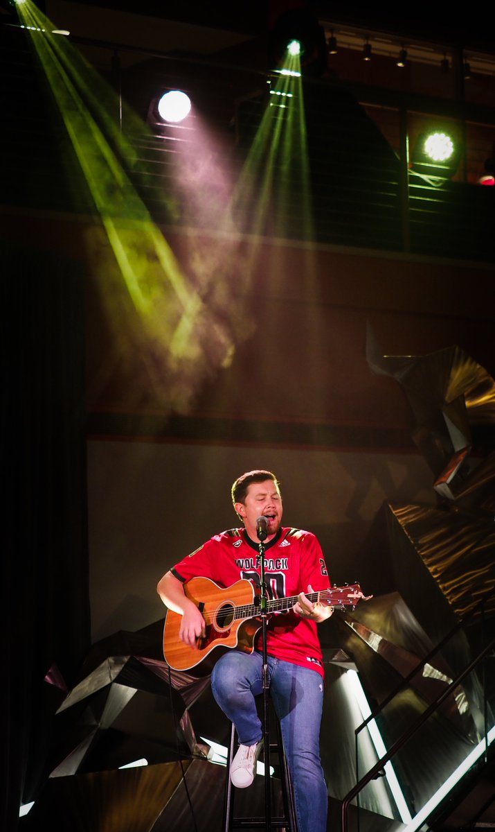NCState's tweet photo. Big thanks to country music artist and Wolfpack alumnus @ScottyMcCreery for playing an exclusive private virtual concert from Reynolds Coliseum as part of our #NCStateRedWhite Week celebration! https://t.co/ha8L6eeFRN
