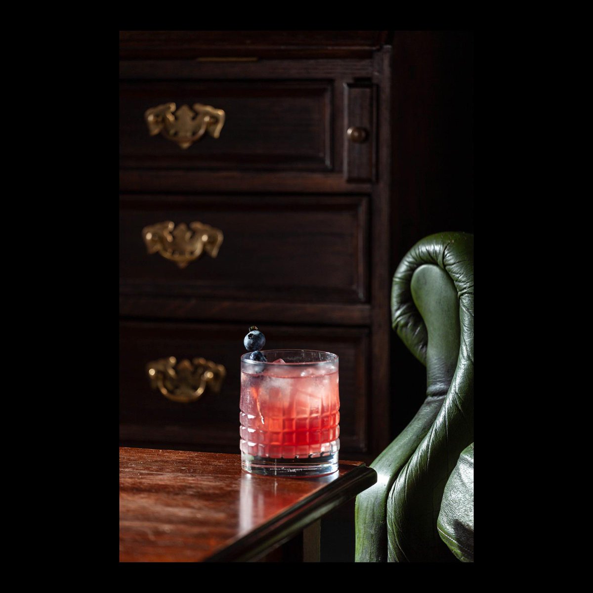 The Short Stack is back! Replacing our beloved PB &amp; J cocktail is our new take on the American breakfast-inspired cocktail. Blueberry infused <a href="/BuffaloTrace/">Buffalo Trace</a>, pancake syrup and cinnamon bitters. Visit the webshop to place your order! #cocktailsathome #bourbon #whiskycocktails