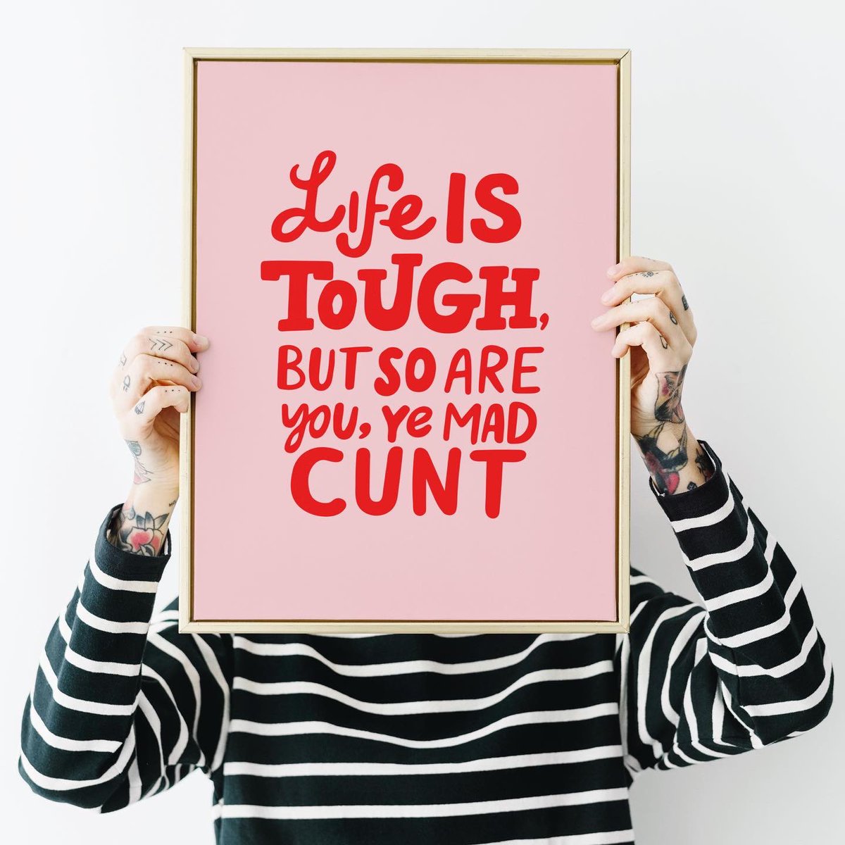 Aoife_Dooley's tweet image. Weekend Giveaway ✨ to be in with a chance to win a print or your choice below 

✨Like and RT 
✨Follow 

I’ll be picking a winner tomorrow evening 😃❤️ (prints come in tubes, not framed) 

onlymassive.com
#shoplocal #shopirish