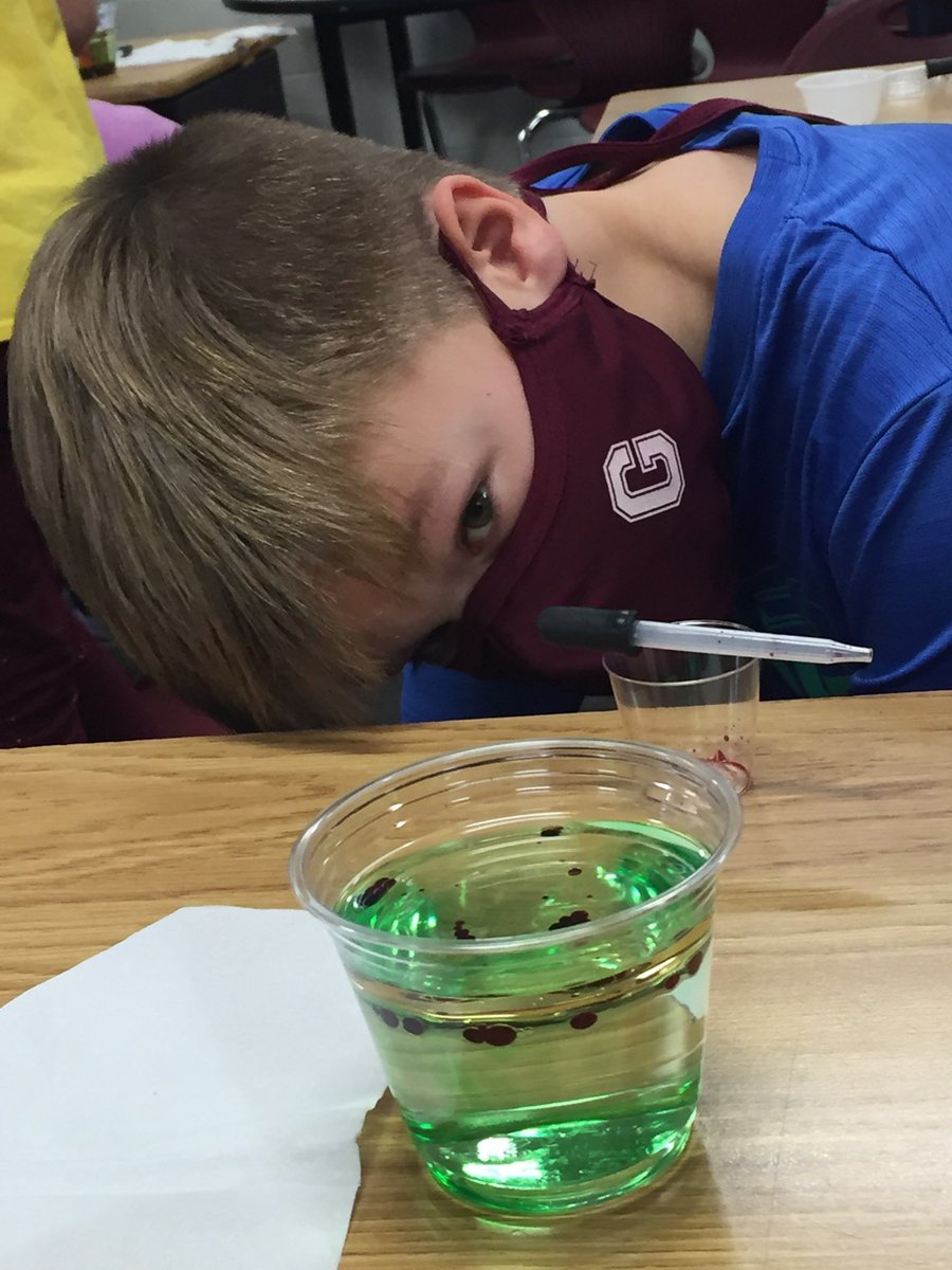 GrandvilleDawgs's tweet photo. Sparking curiosity on Messy Scientist Day! 🔍🧪🧐#grandviewelementary #wearegrandville #ShineOnDawgs https://t.co/uc2cG9zabD