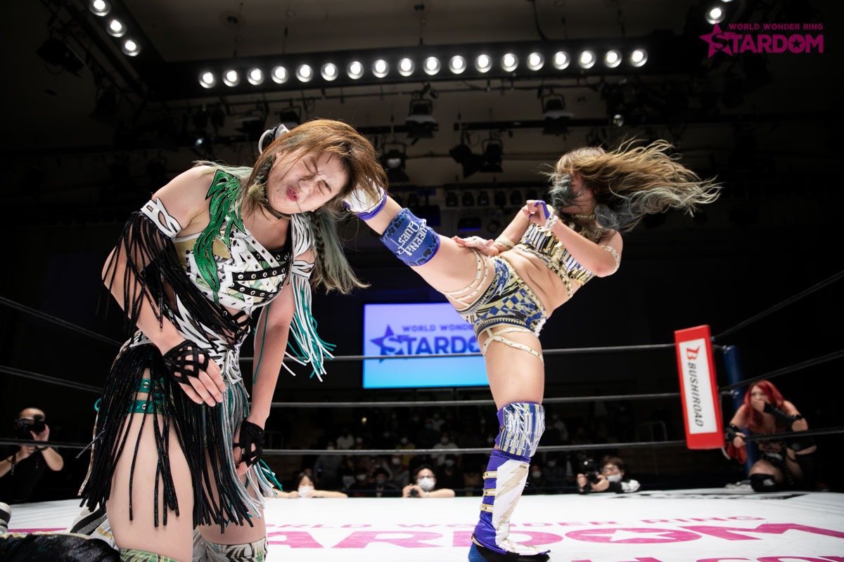 Momo Watanabe