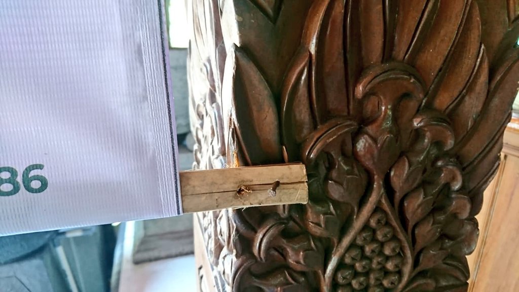 Panitiane asu, <a href="/Temanggung186/">Temanggung 186</a>.