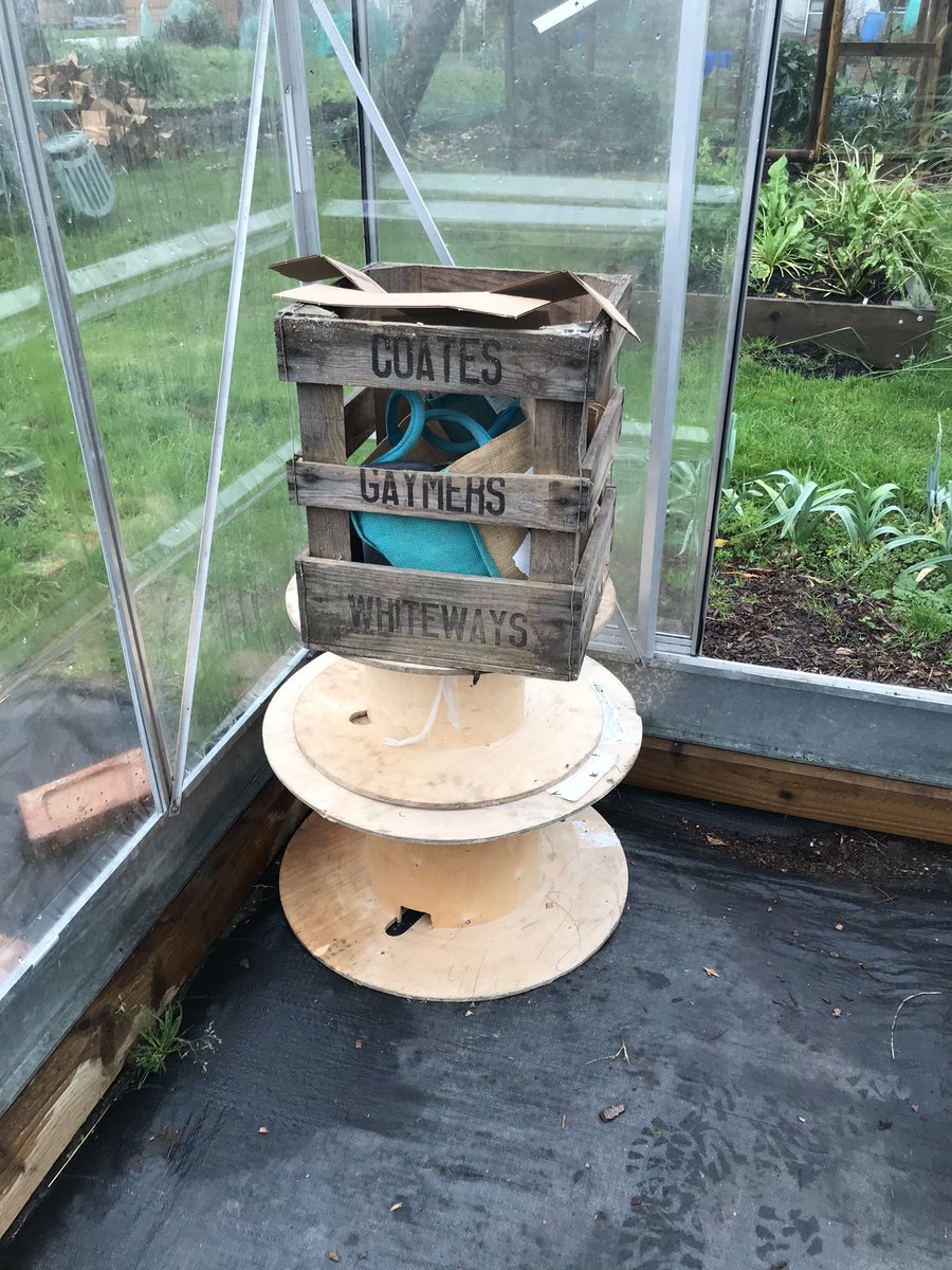 jennyvince150's tweet image. #allotment #lockdownprojects The Bug Hotel - this has been fun  @swirlingpit @blakersm76