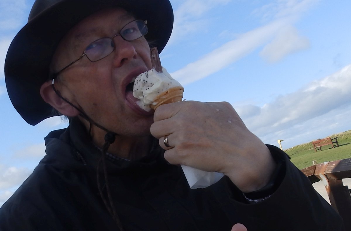 peterjohnscott's tweet image. However chilly the day ... @rohanclothing
 keeps the cold out #RethinkRohan