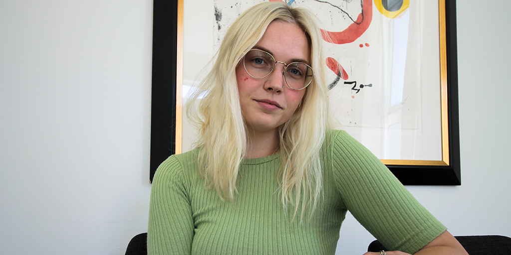 holy_cross's tweet photo. It was never her plan to found a mutual aid network, but when Megan Demit '16 posted an online offer of assistance to neighbors who may be unable to run errands during the pandemic, she started a movement that led to SF Community Support:
https://t.co/RknOEZejhY https://t.co/ChcHNNHNH4
