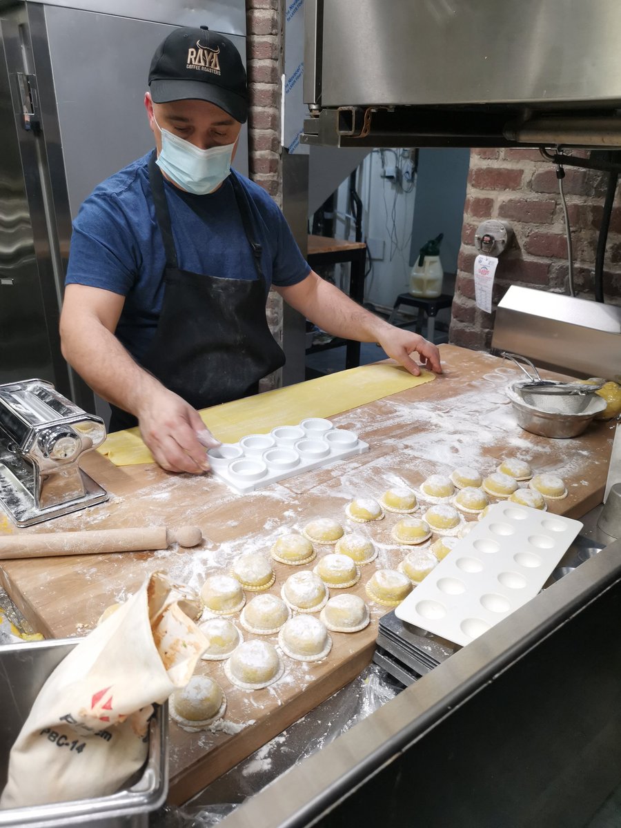 Check out our latest rave review on <a href="/TripAdvisor/">Tripadvisor</a>! tripadvisor.ca/ShowUserReview… #5bubblereview
The Risposta Bistro Team is preparing for the Christmas Season  weekly fresh -homemade -
Lobster Filled  Pasta.
Reservation are recommended 🙏😍
