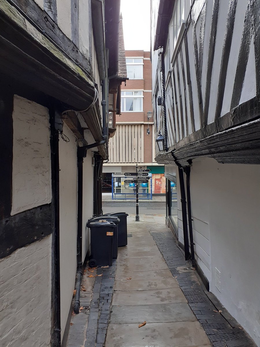 Opposite Bear Steps is Grope (C*nt) Lane, which deposits you on High St.