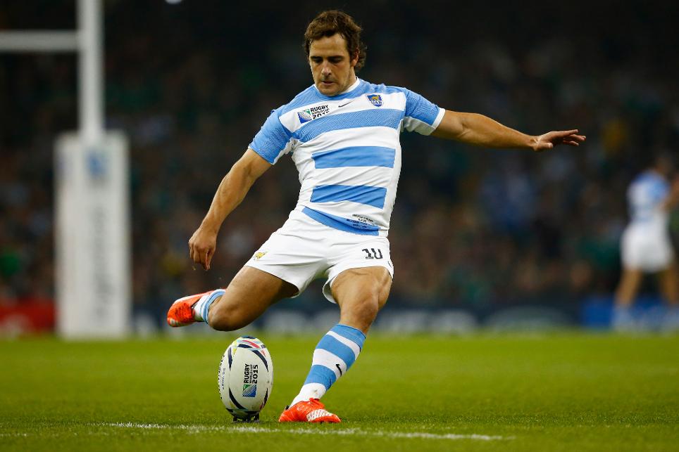 Fanaticos1039's tweet photo. FERNANDO RIZZI, SECRETARIO DE LA UAR Y REPRESENTANTE ARGENTINO EN EL WORLD RUGBY, LUEGO DE LA VICTORIA DE #LosPumas vs #AllBlacks 

"Lo de Sanchez fue impresionante, supero a Porta en el récord. El equipo está con confianza, se generó una mística bárbara" https://t.co/zmD7Fuvwdr