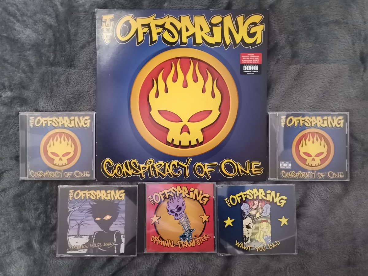 AlexEsteruelas's tweet photo. @offspring Happy birthday to one of my favorites! #COO20 https://t.co/zMXq8sRBzQ