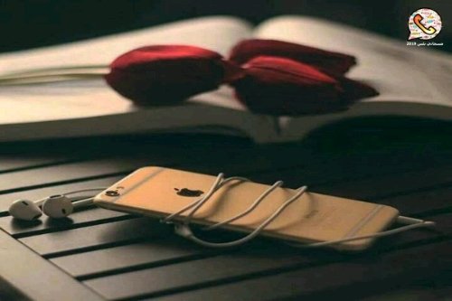 يكسرني الواقع وتجبرني الاوهام ، واصنع الضحكه على قلب مكسور 💔😔🚶