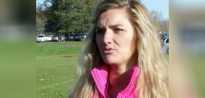 lovelyti's tweet image. buff.ly/2UsfaAP  Teacher, 30, dodges jail for having sex with her teen boy student by blaming it on ‘personal trauma’