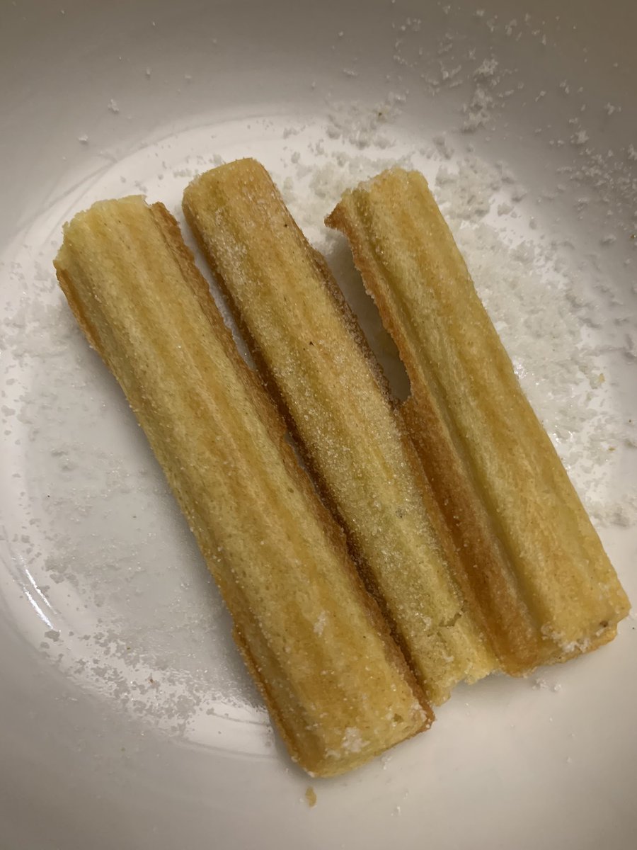 helenbgrice's tweet photo. Jessica’s churros 😋@MissLilley1 https://t.co/I4m0R1Yt2U