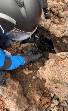 HI_SEAS's tweet photo. What kinds of sounds does Mars make? Ask Brandy Nunez (@_space_racer_). She’s capturing them at HI-SEAS to study now &amp; back on Earth!

#soundsofmars #musiconmars #listeningtoplanetarysounds #mars2020 #HISEAS #modularsynths https://t.co/W5pF73F8M7
