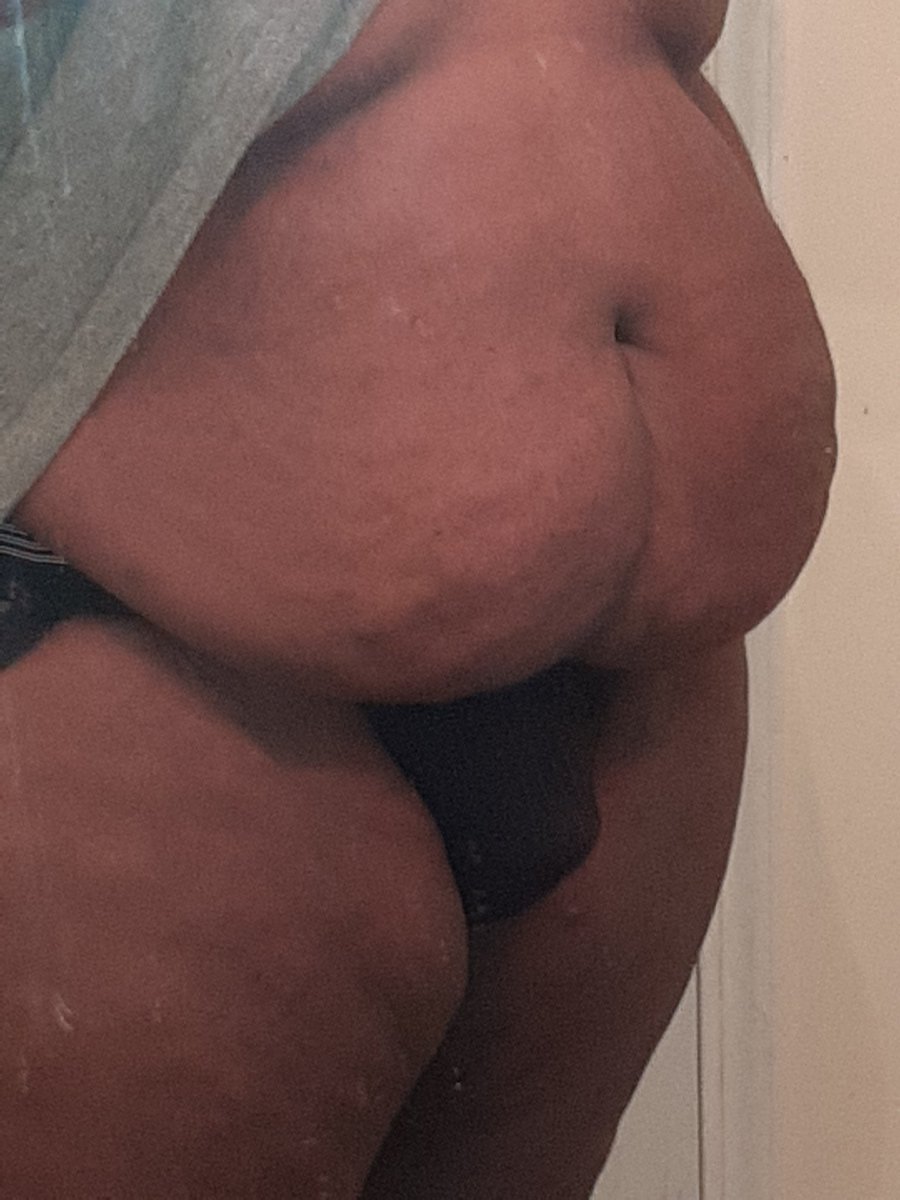extremistofhea1's tweet photo. black hole, son. #fatfemboy #blackfemboy #fatassinjockstrap #objectifyme https://t.co/GflFYeQcMH