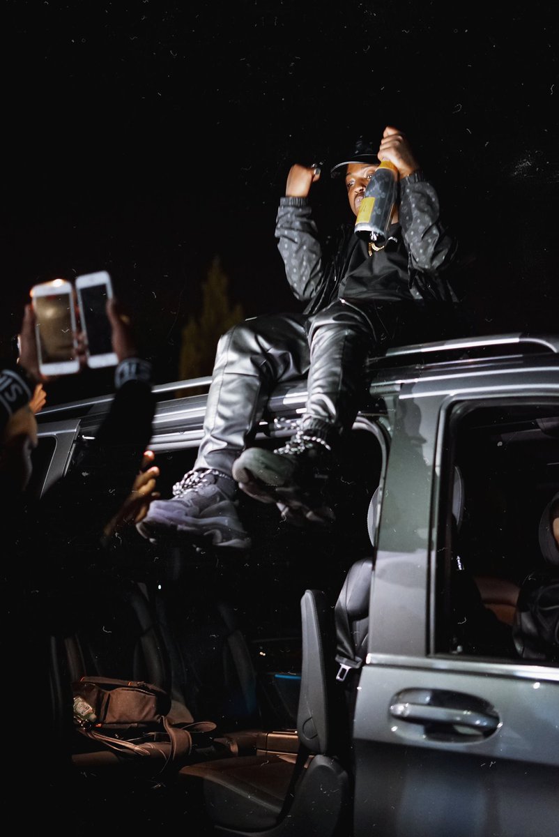 FOCALISTIC's tweet photo. Dreams come true! New whip! New EP #SghubuSesExcellent coming soon! #KeStarTour been so dope to us!!

Dankie Modimo! 🖤Dankie #SquadSaMaradona 😭😭😭😭😭😭 https://t.co/wBL13UqBYe