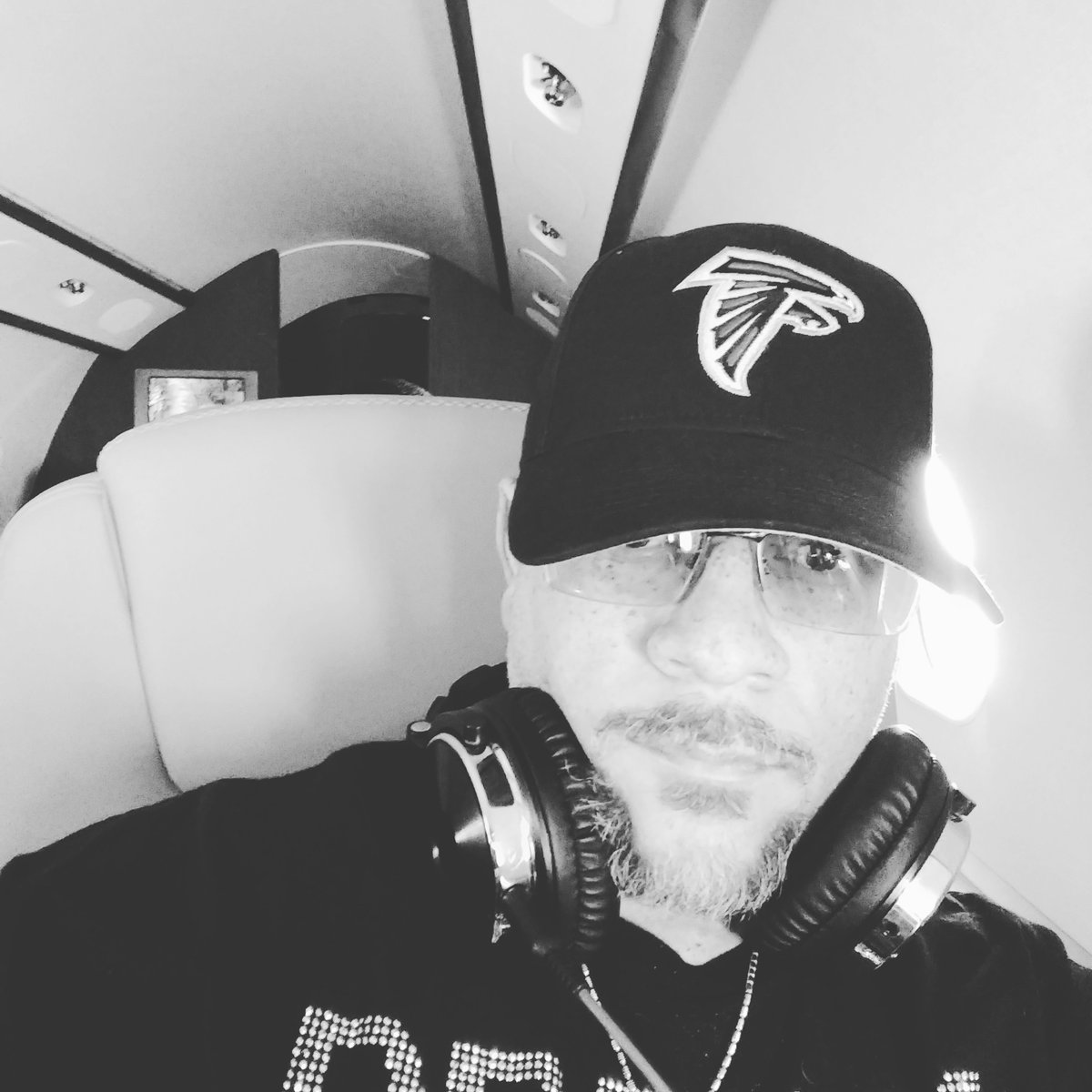 AllOutBusiness1's tweet photo. #NewProfilePic https://t.co/3tkH5fcZbm