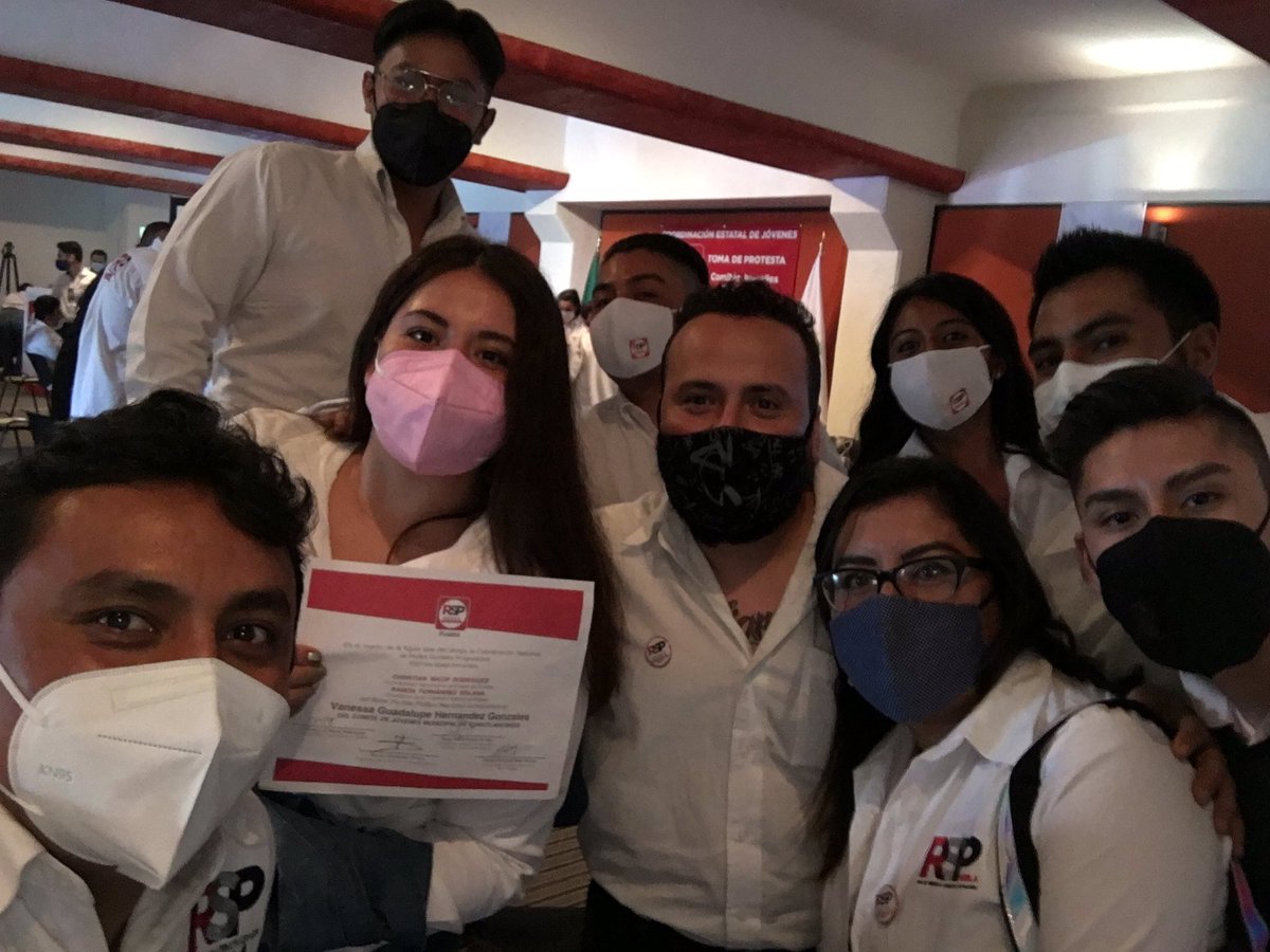 miguelcaniza29's tweet photo. Felicidades “Comité Municipal de Jóvenes #Cuautlancingo. Seguros estamos del extraordinario papa el que harán en beneficio de las mujeres, niños y jóvenes del municipio. 
#RSP #JuntosAdelante 

@JFernandoGS @RSPorgMX @rsppue @RSPJovenesCuaut https://t.co/vl7copaFOP