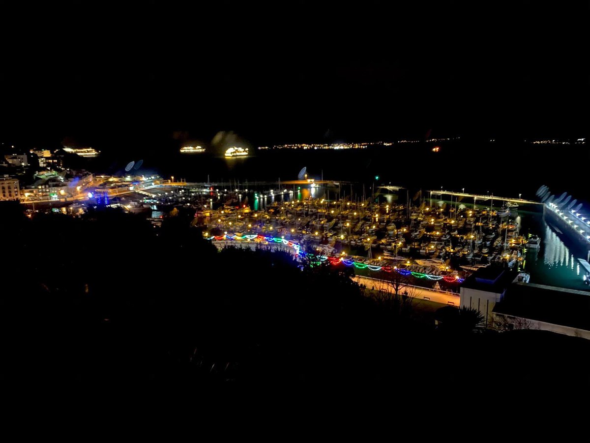 Mike Smith tweet media