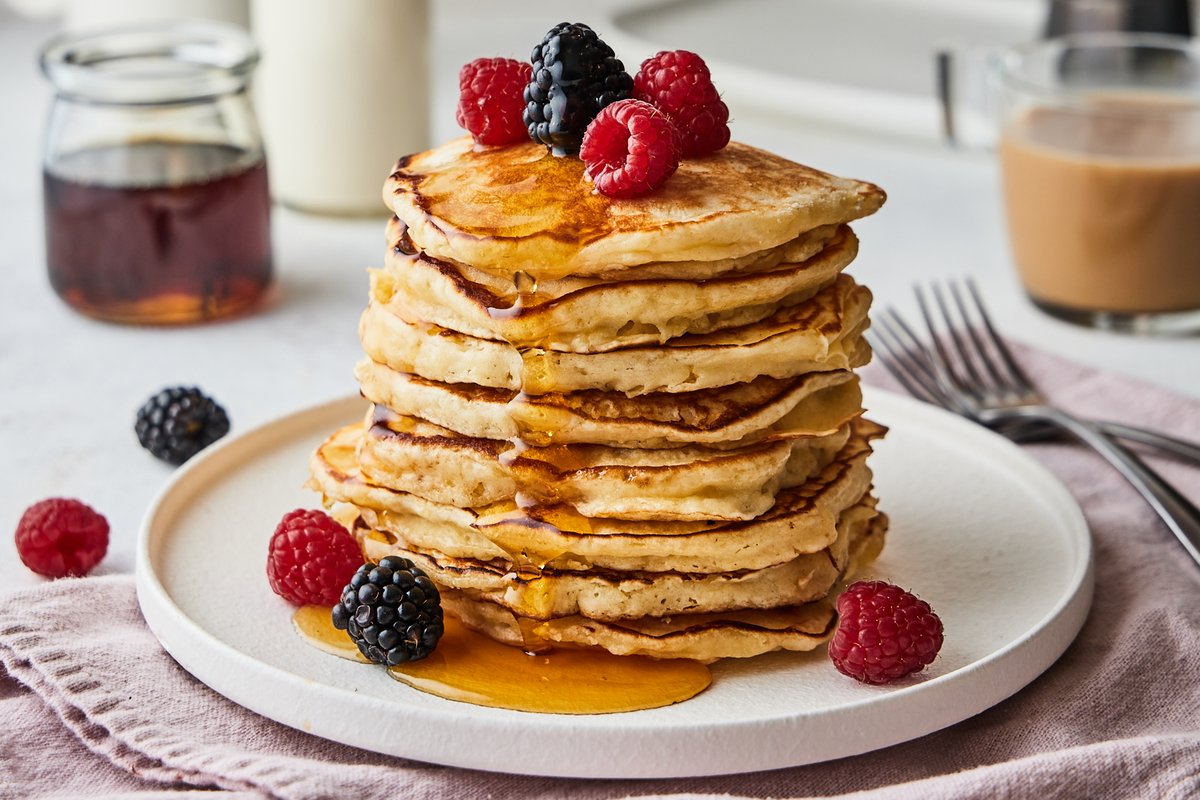 Воздушные панкейки рецепт. Панкейки флаффи флаффи. Fluffy fluffy панкейки. Fluffy souffle Pancakes Москва. Воздушные блины.