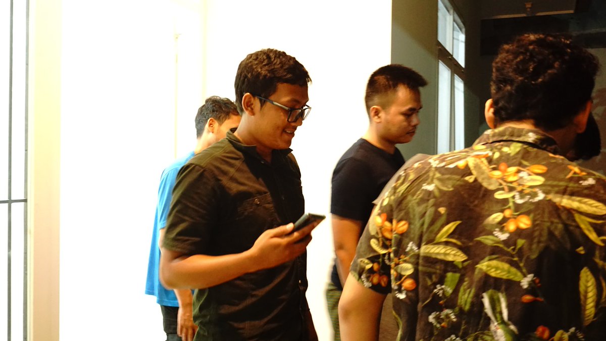 Tau lah ya yang paling banyak kontribusi yang mana