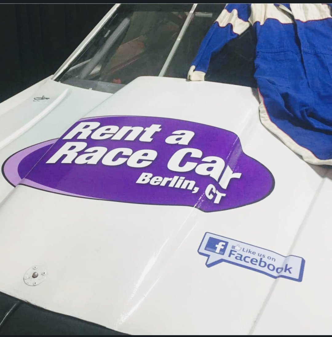 KeystonePatrick's tweet photo. Thx to RAR in Conneticut and @StaffordSpeedwy for letting such a program to exist. Thank you for all the track worker's and Emt's and everyone that make it possible. See you for the opening race's in the Spring Sizzler!! #goingracing https://t.co/iRPgUgn8VB