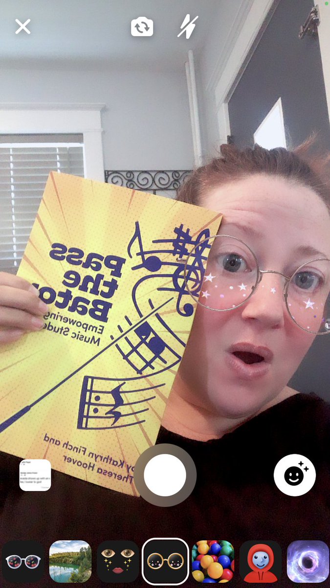 mothsrcuull's tweet photo. Some very nice person just sent this to me ❤️❤️❤️ @MusicalTheresa @Singingfinch1 @burgessdave #tlap #musechat #amazon #AmazonBestSeller https://t.co/NdmfUjxS6e