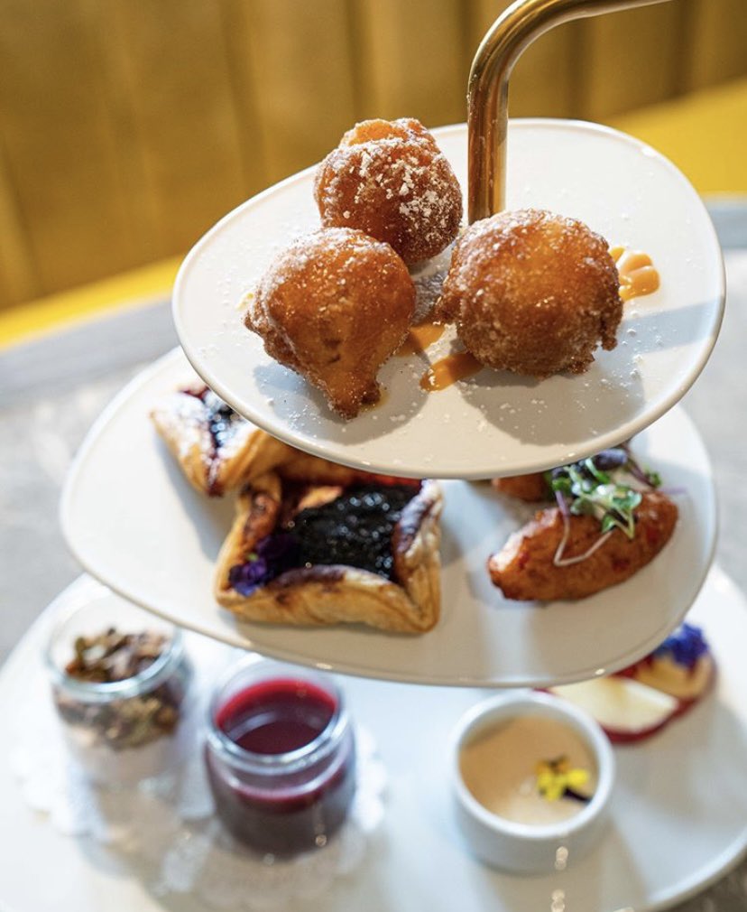 A Tower of Deliciousness! Enjoy our elevated tabletop brunch on weekends <a href="/oxbow_yyc/">Oxbow Restaurant</a> with three levels of delicious sweet &amp; savoury brunch items. We then serve up our feature entree - Crepes stuffed with Bacon, Calabrese, Spinach, Crispy Potato and topped with Sunnyside Egg.