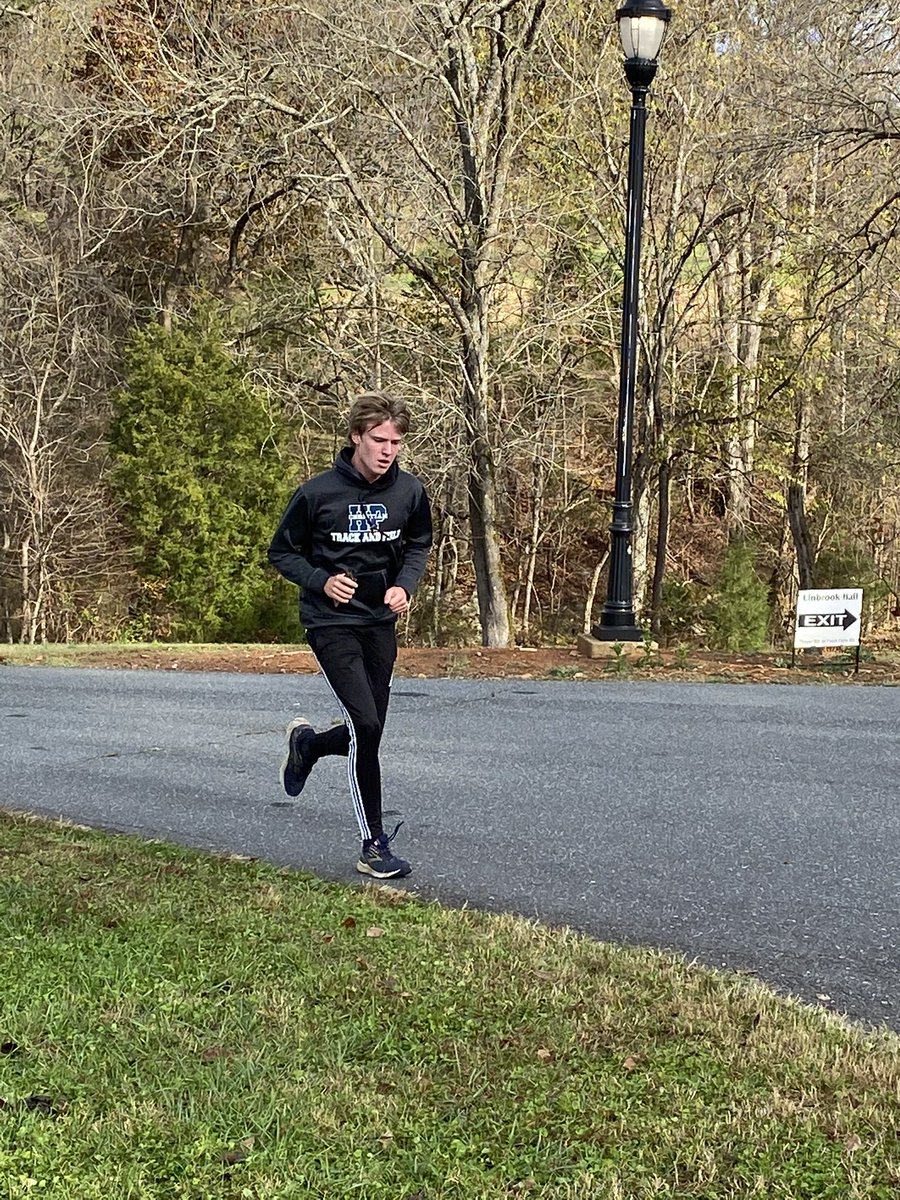 runxc13 tweet picture