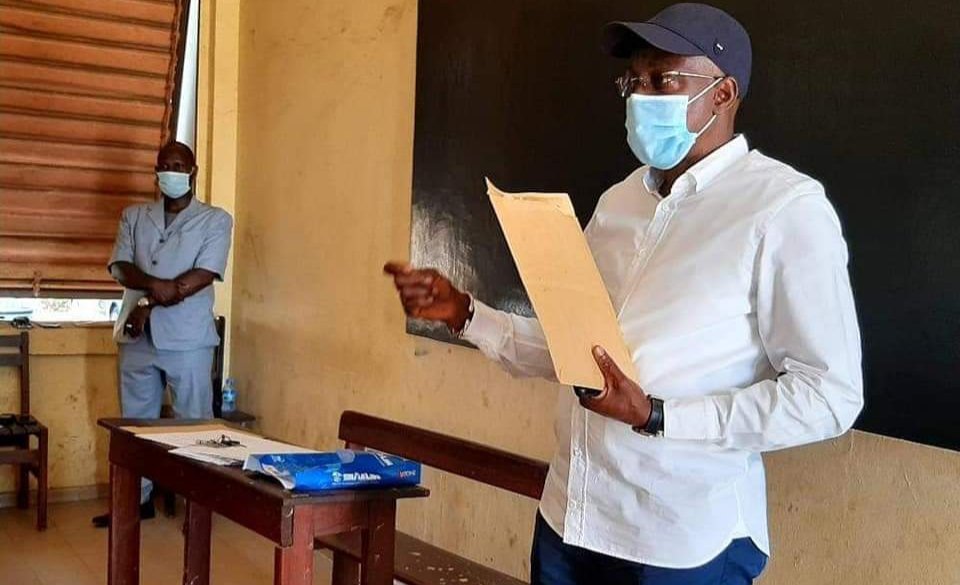 WassolonDiakite's tweet photo. Le général de brigade  EL HADJ #TOUMANY #SANGARE Directeur  Général des douanes Guinéennes dans le cadre de renforcement des capacités de son personnel, bonne chance aux candidats et bon vent au Champion de la Douane. https://t.co/kEqSifL2t2