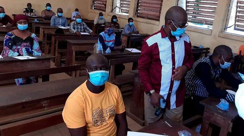 WassolonDiakite's tweet photo. Le général de brigade  EL HADJ #TOUMANY #SANGARE Directeur  Général des douanes Guinéennes dans le cadre de renforcement des capacités de son personnel, bonne chance aux candidats et bon vent au Champion de la Douane. https://t.co/kEqSifL2t2